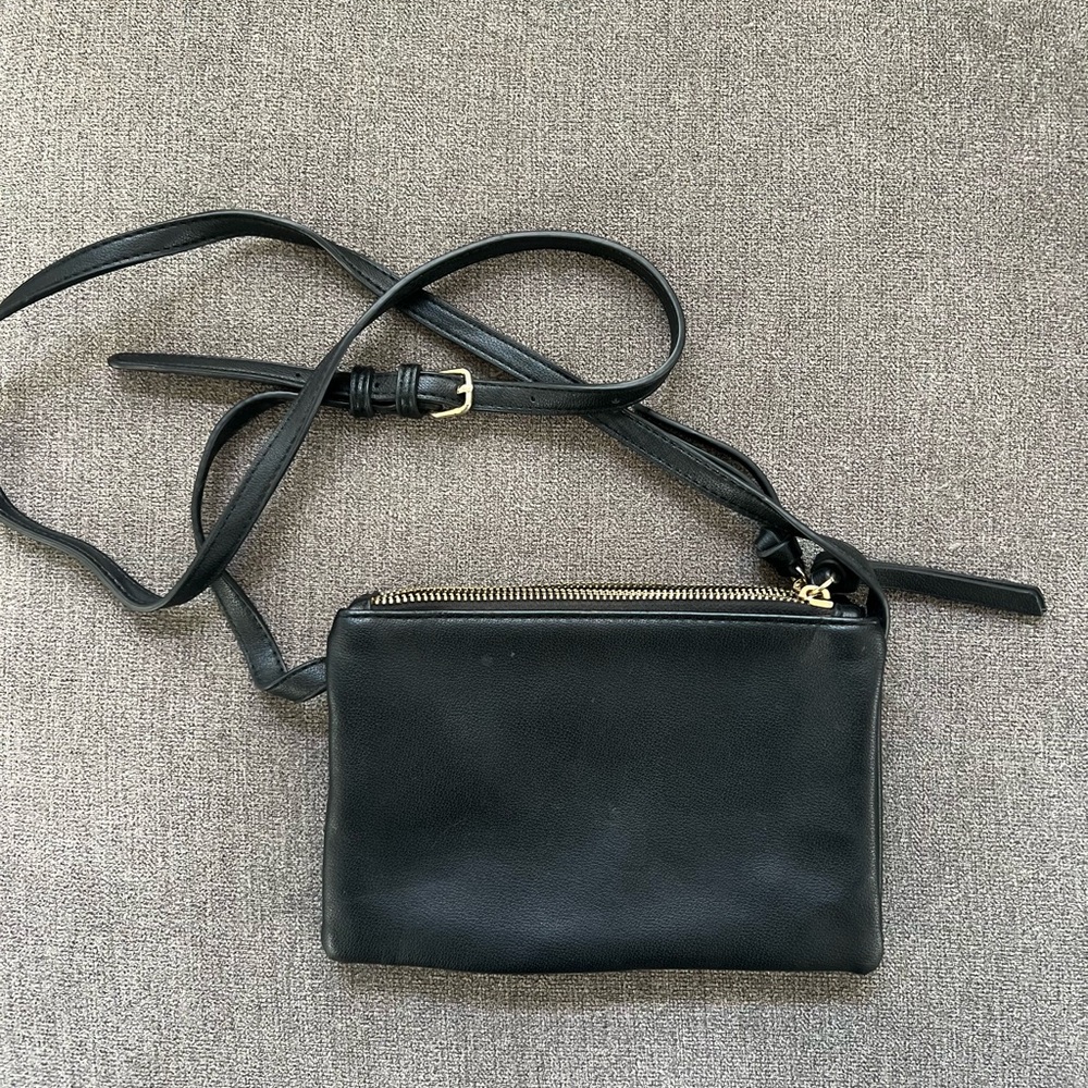 Small black crossbody
